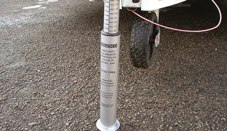 This £30 Milenco gauge is an easy way to check the noseweight of a trailer and adjust loads accordingly