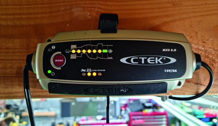 This Ctek charger has eight charging profiles and cab cater for both lead-acid and AGM batteries. It works automatically once the battery type has been selected