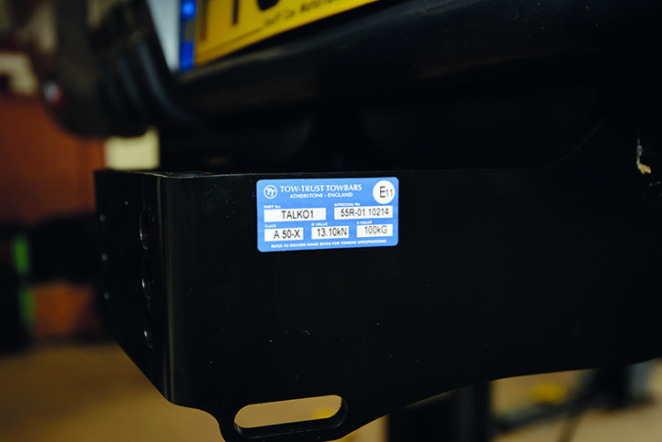 Label on hitch (or in manual) shows maximum nose weight - in this case, 100kg
