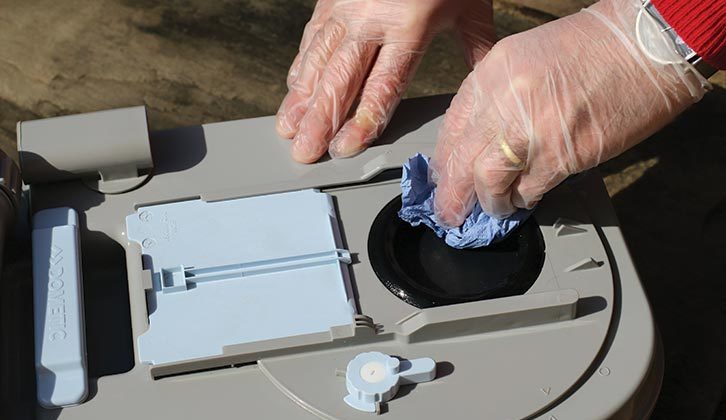 The cassette seal being cleaned