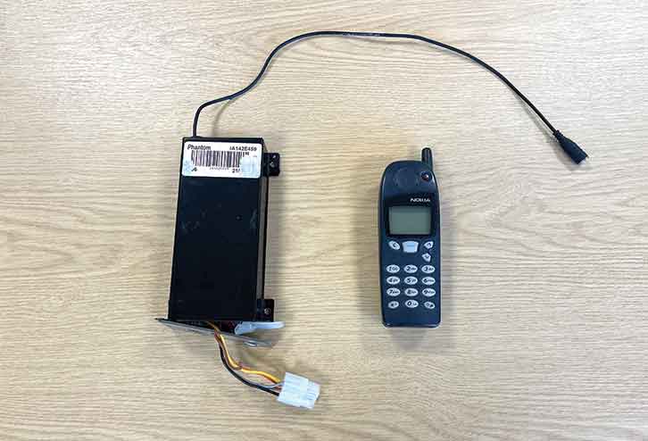 Tracking device and Nokia 5110