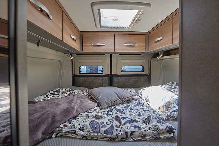 Bed in Globetrail 600 DF