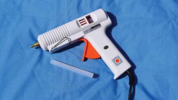 Heat/Glue gun adhesive