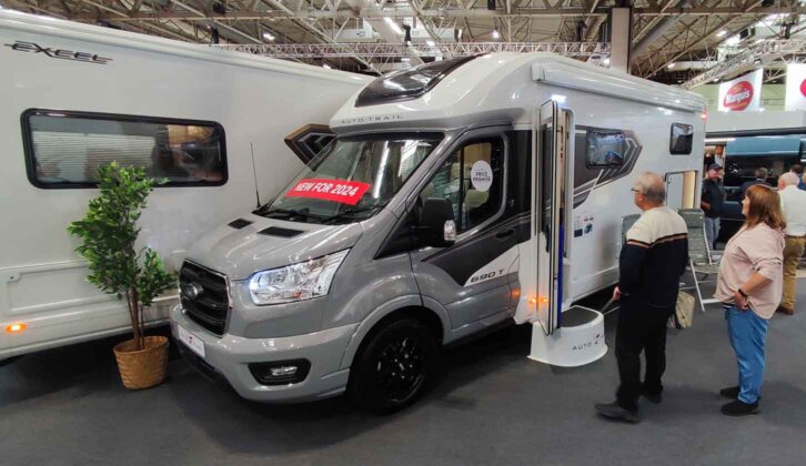 Auto-Trail Excel 690 T