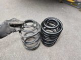 Renault Trafic springs (left) and Sachs product (right)