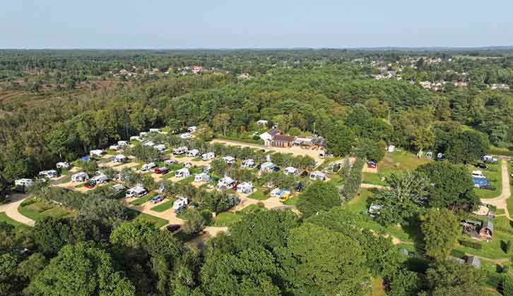 Back of Beyond Touring Park