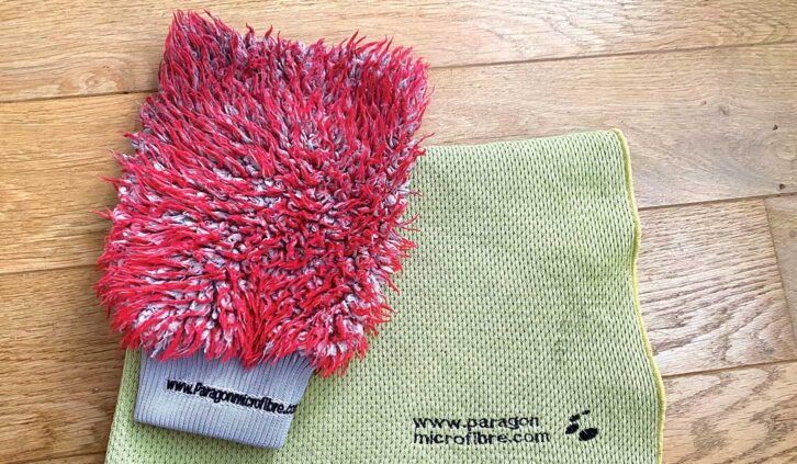 Paragon wash mitt and drying cloth