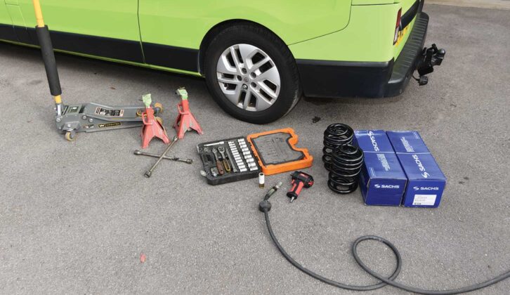 Replacing Renault springs and dampers