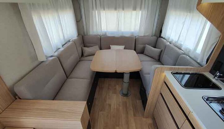 The rear lounge in the Pilote Evidence 720U