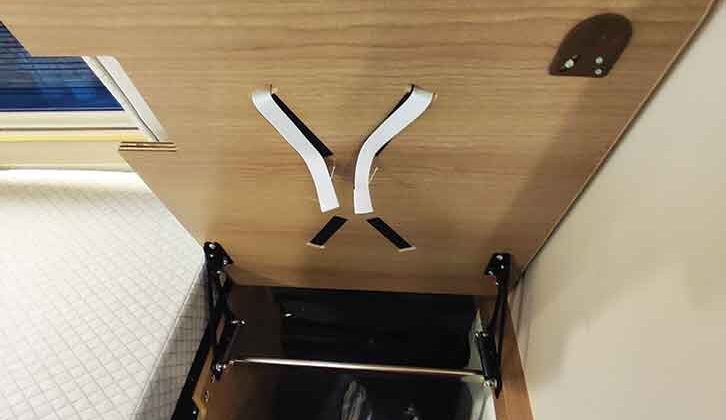 The hanging wardrobe