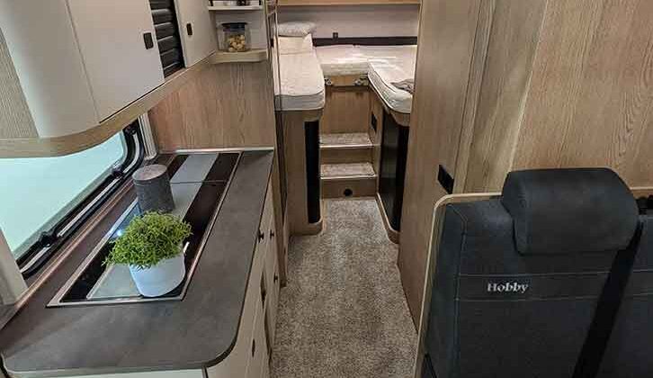 The interior of the lounge in the Hobby On Tour T 710 GE