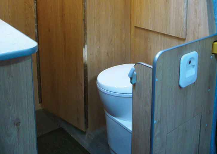 The toilet compartment