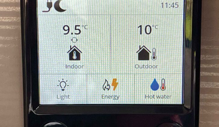 Selecting the Discrete Temperature Sensor on the 3030 control pane