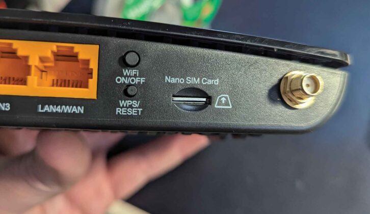 The router in hand