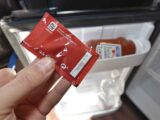 Checking a ketchup packet