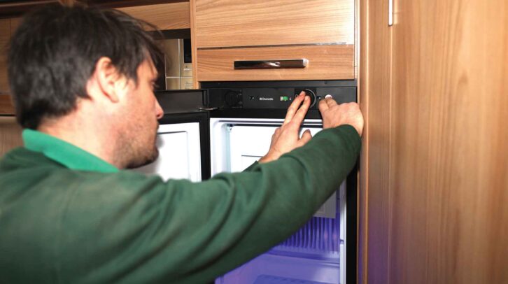 A fridge service in process