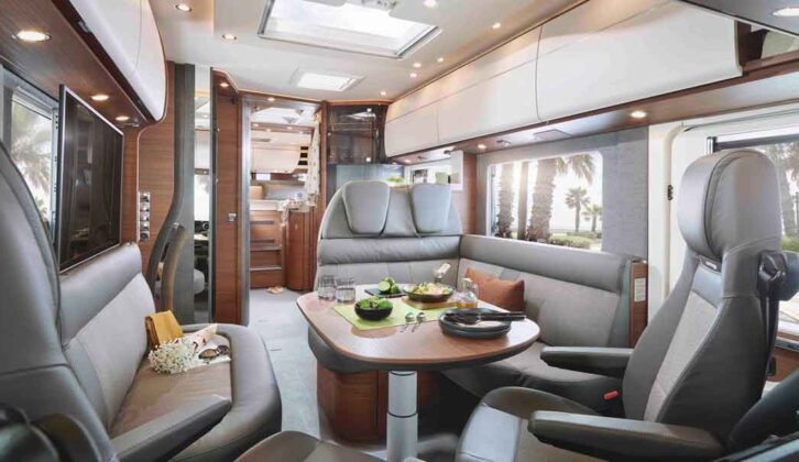 The lounge area in the Carthago chic c-line I 5.9 XL LE