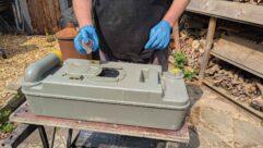 Repairing the lip seal