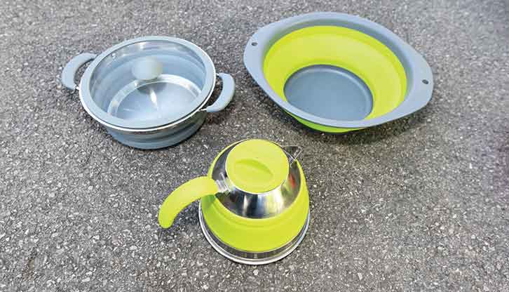 Collapsible kitchenware
