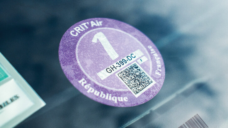 The Crit’Air sticker