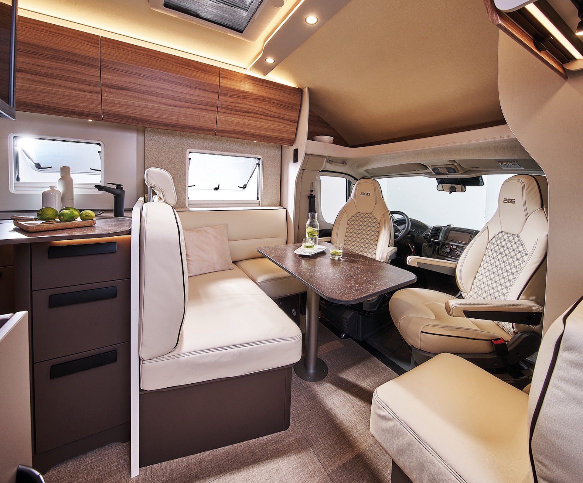 Interior of Bürstner B66 TD 690 motorhome