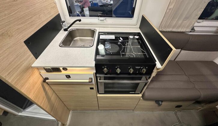 The kitchen in the 798 Ultimate Line