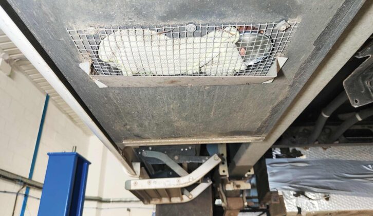 A rag blocking the gas drop-out grill