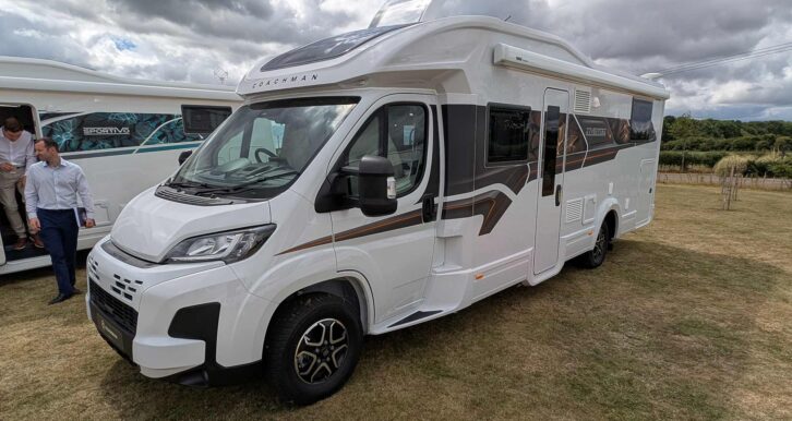 The Coachman Avventura 565