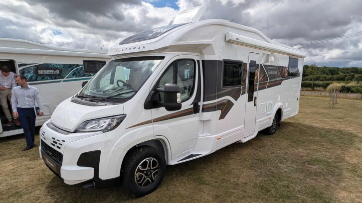 The Coachman Avventura 565