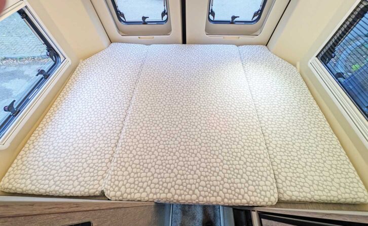 The roof bed at the rear