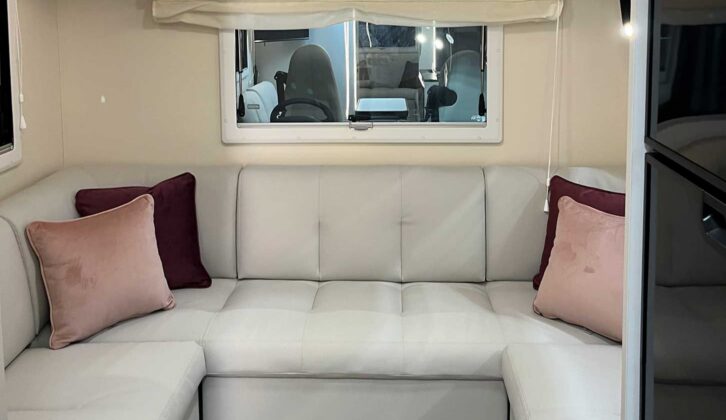 The U-shaped lounge in the Mobilvetta Kea 80