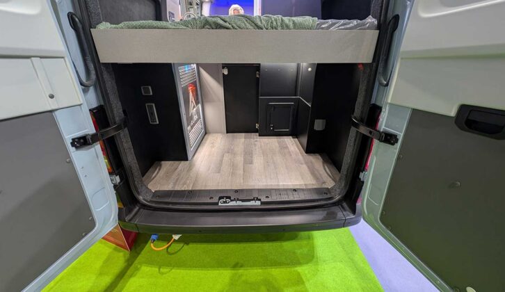 The garage beneath the transverse bed