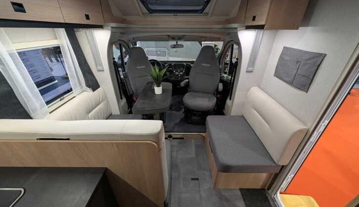 The L-shaped lounge in the Joa 75QB