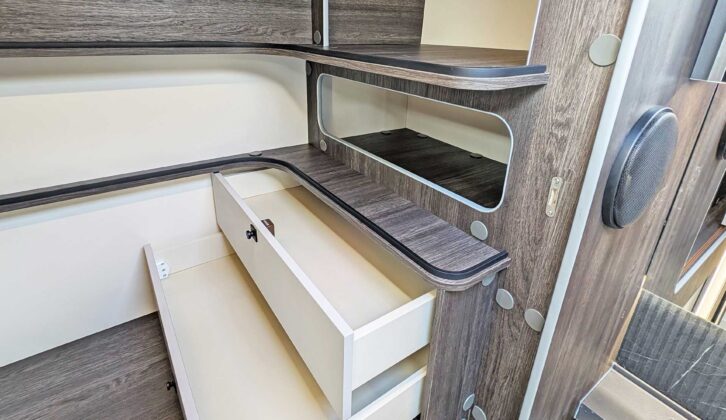 The pan drawers in the Kea Kompact 55