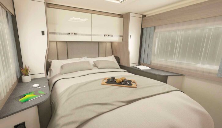 The island bed in the 594