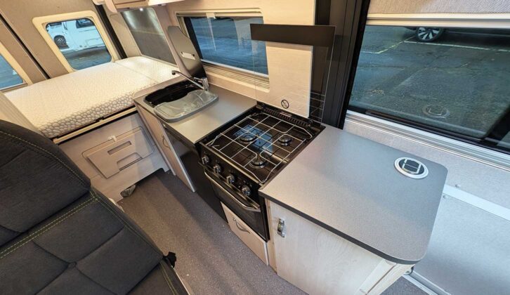 The kitchen in the Active