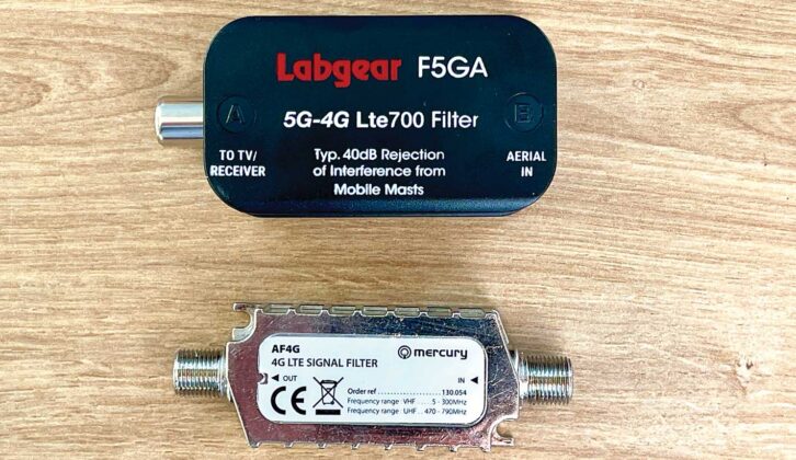 The 5G-4G LTE (top) and older 4G LTE filter