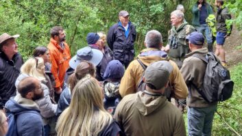 Ray Mears leading the trail