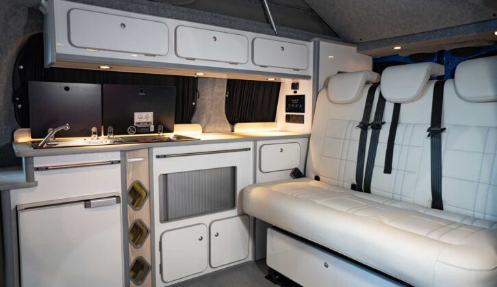 Inside the T7 Go!