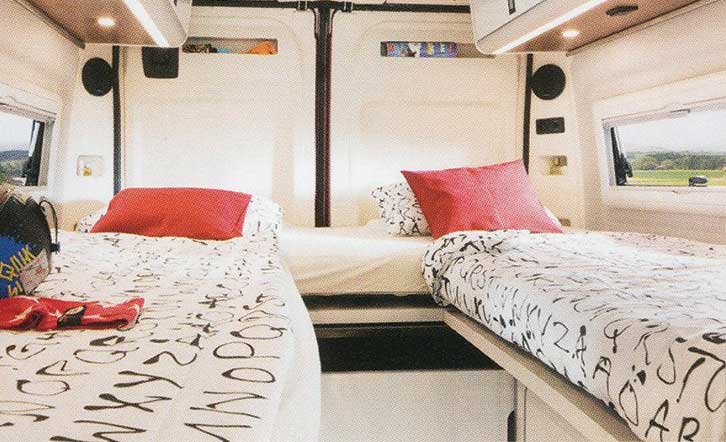 The longitudinal single beds
