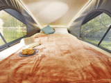 The roof bed in the Columbus 540D