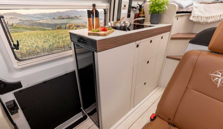 the kitchen in the Columbus Liner