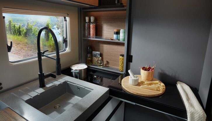 The kitchen with the optional induction hob