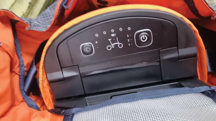 The controls on the battery bag