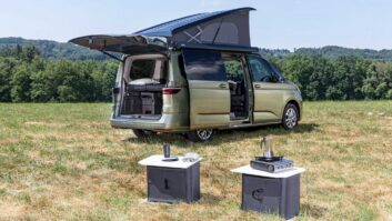 The California pitched up with the two modular kitchen units set up outside the 'van