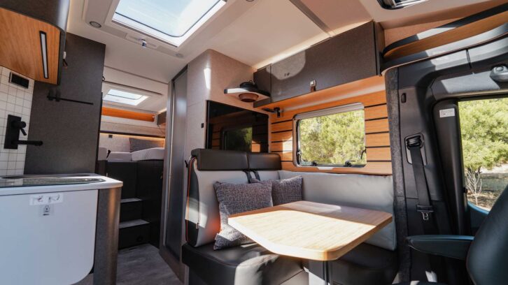 Inside the ML-T 570 Crossover