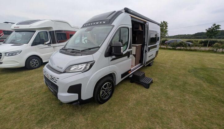 The Coachman Veloce VL65