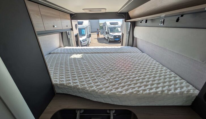 The bed at the rear of the 264