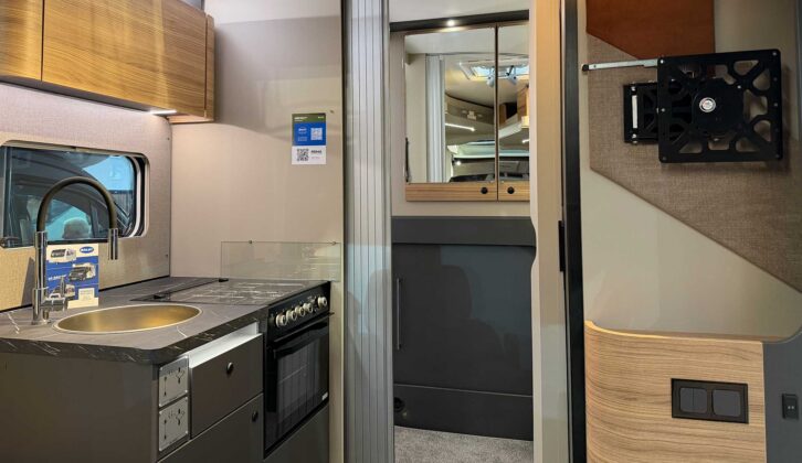Looking towards the rear washroom in the 69-4TS