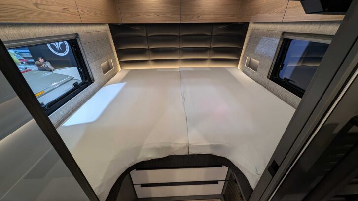 The beds in the Flair 920